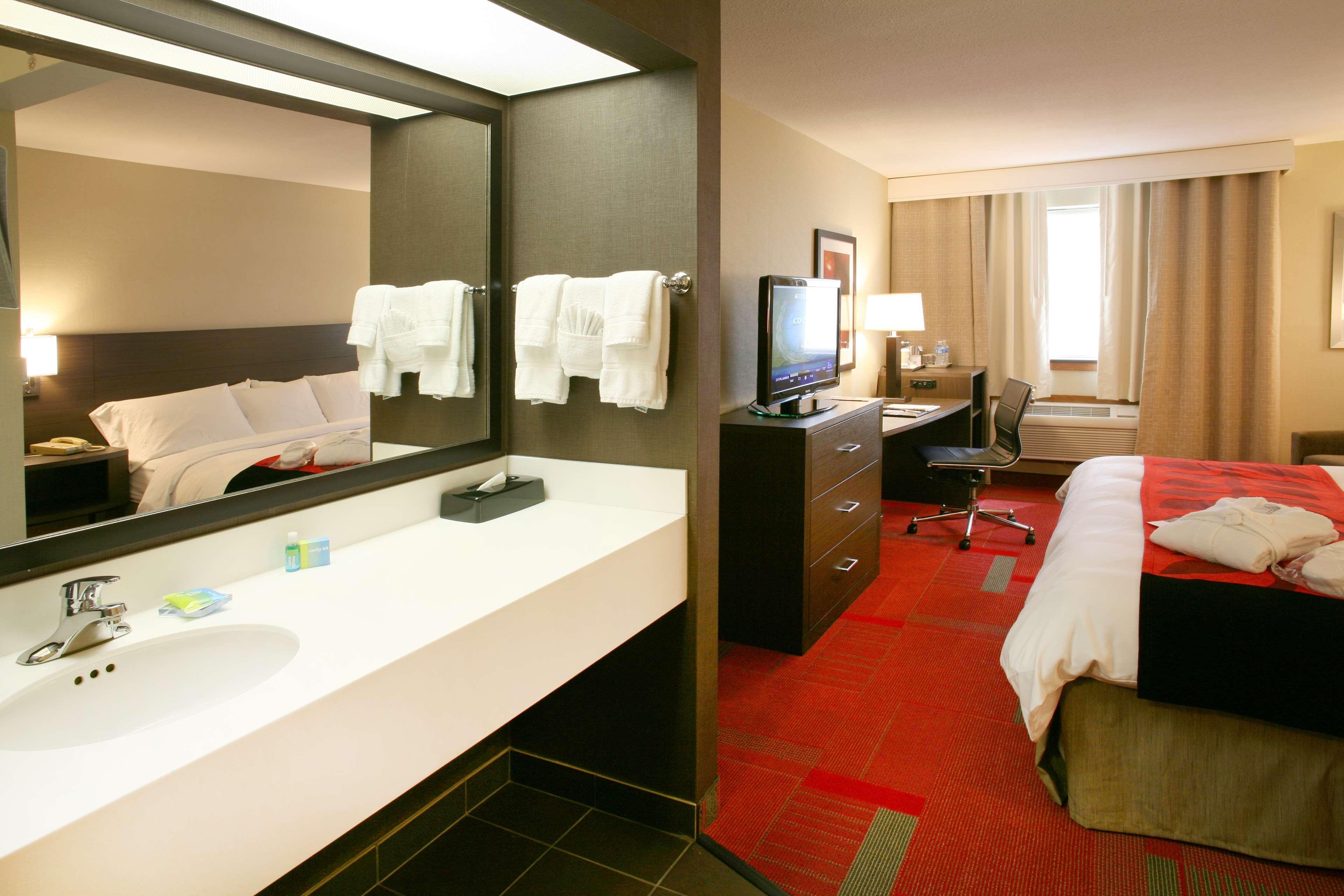 Radisson Hotel Madison Habitación foto